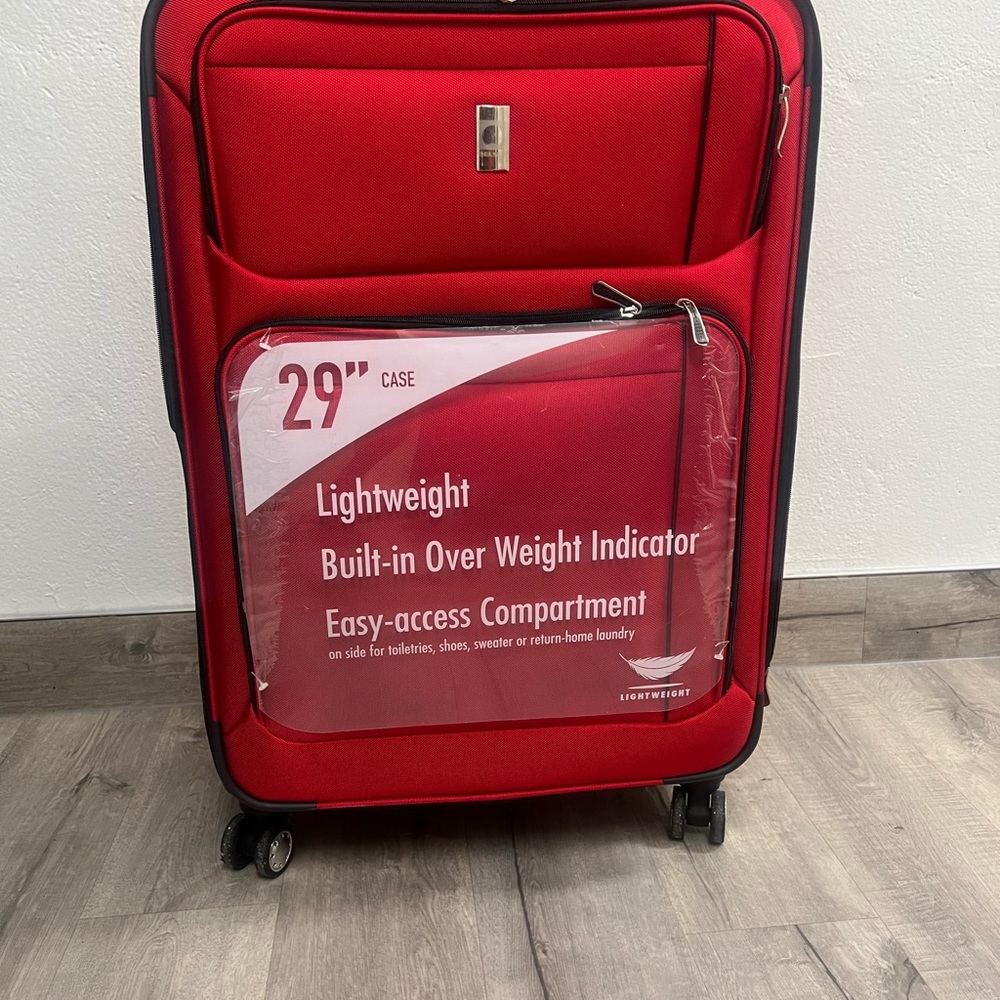 Lightweight Red Suitcase with Built-in Indicator